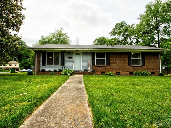 801 Corwin Dr, Charlotte, NC 28213