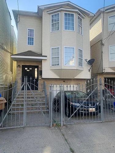 100 Highland Ave #GROUND FLOOR Photo 1 100 Highland Ave #GROUND FLOOR Photo 1