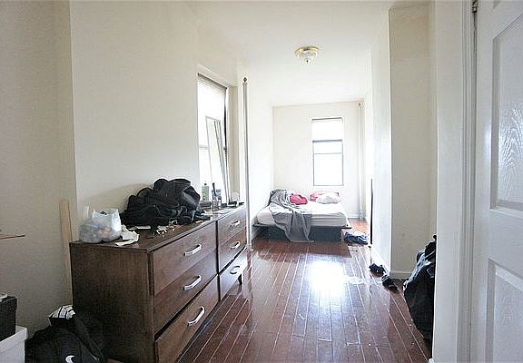 3rd image of 368 W 127th St APT 17