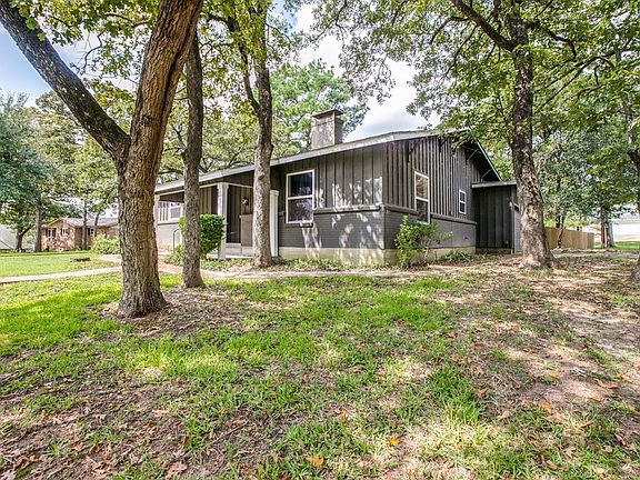 2nd image of 5379 Shady Ln
