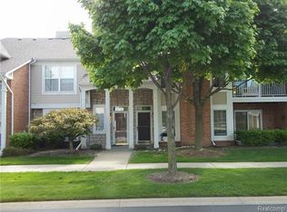 56552 Chesapeake Trl, Shelby Township, MI 48316
