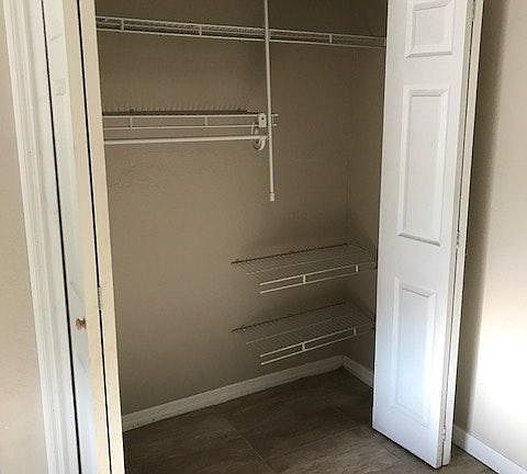 2nd image of 1095 1/2 21st Ave N APT 1