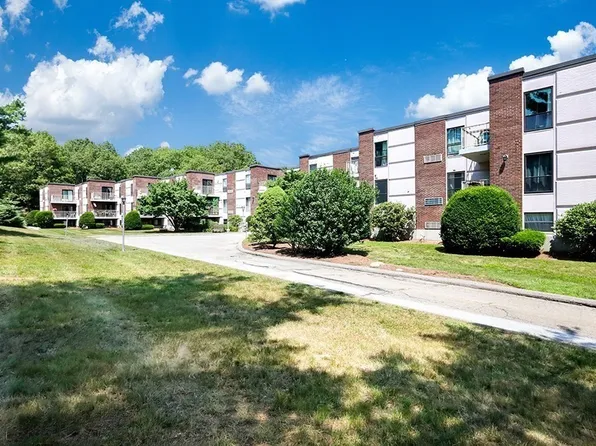 147 Turner Rd Unit 100, Holliston, MA 01746