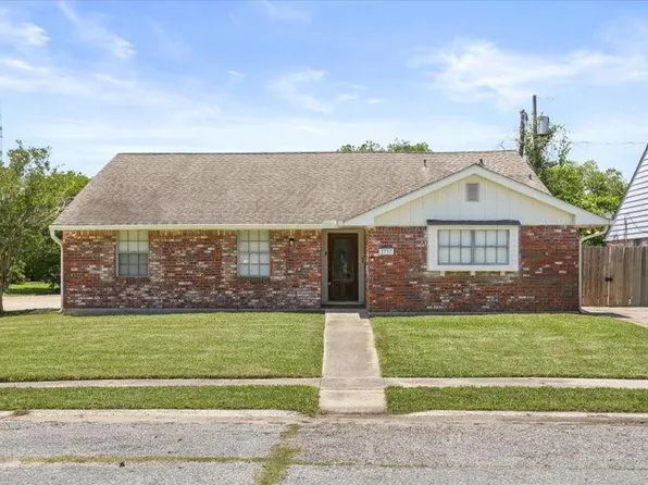2737 Cupid St, New Orleans, LA 70131