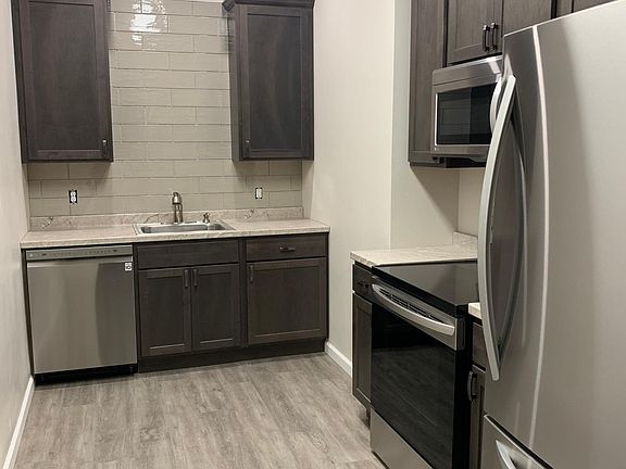 Apt.3 - Kitchen