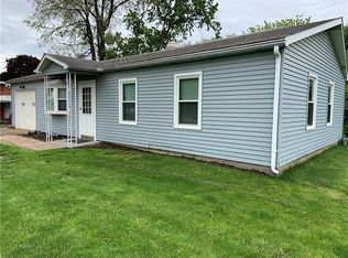 129 Merry Ln, Butler, PA 16001