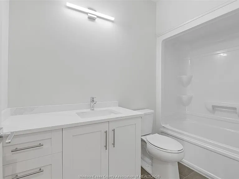 233 Watson Ave #306 — Photo 11