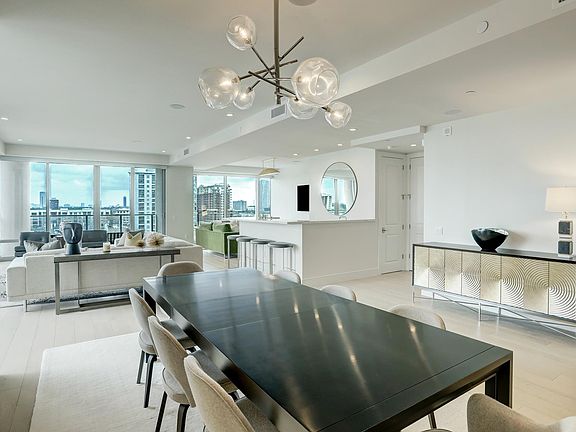 5th image of 2047 Westcreek Ln #1003