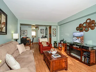 Sold by Robert E. Hill 