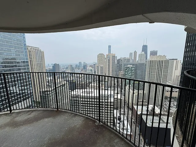 300 N State St #4828 — Photo 23