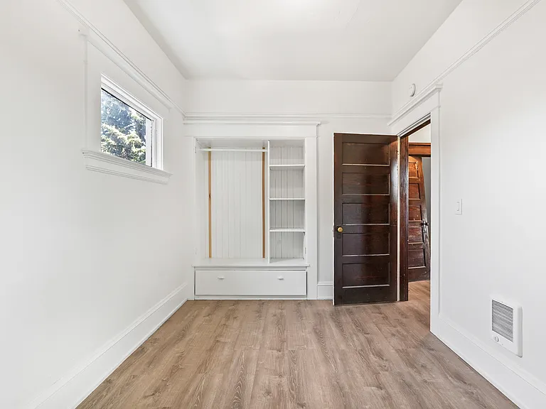 2411-2417 NE Glisan St #2415 — Photo 21