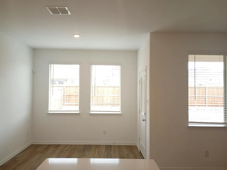 5119 Winterberry Dr — Photo 12