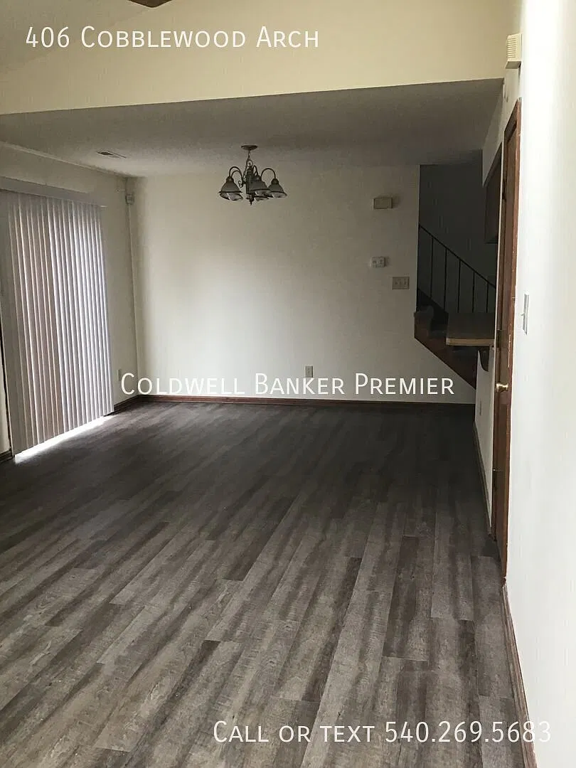 3 bed, 2.0 bath, 1284 sqft, $2,000 — Photo 1