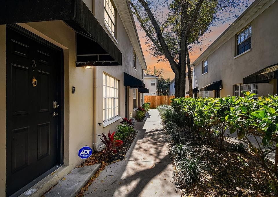 1st image of 408 S ARRAWANA AVENUE #C3