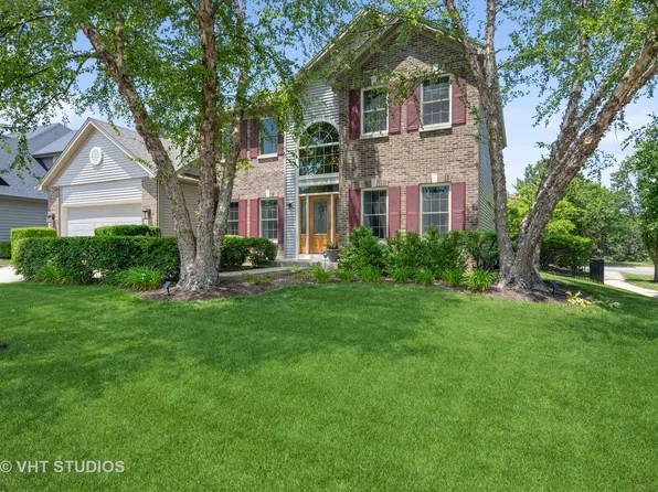 2384 Crabapple Ct, Aurora, IL 60503
