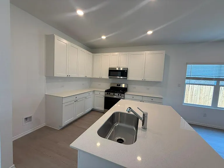 17808 Indigo Bunting Ln — Photo 14