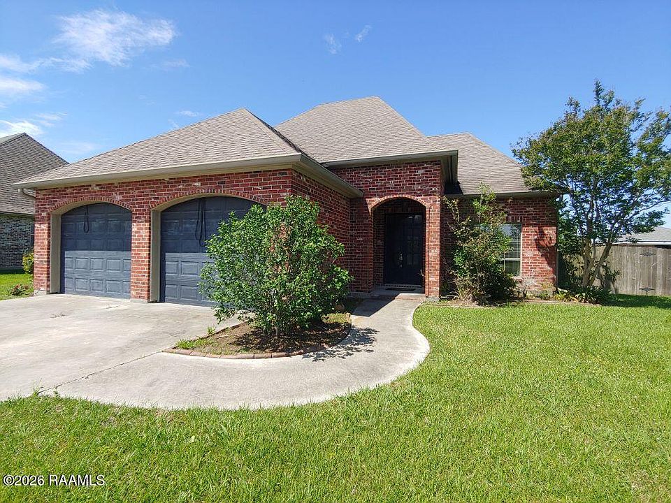 1st image of 202 Beringer Dr