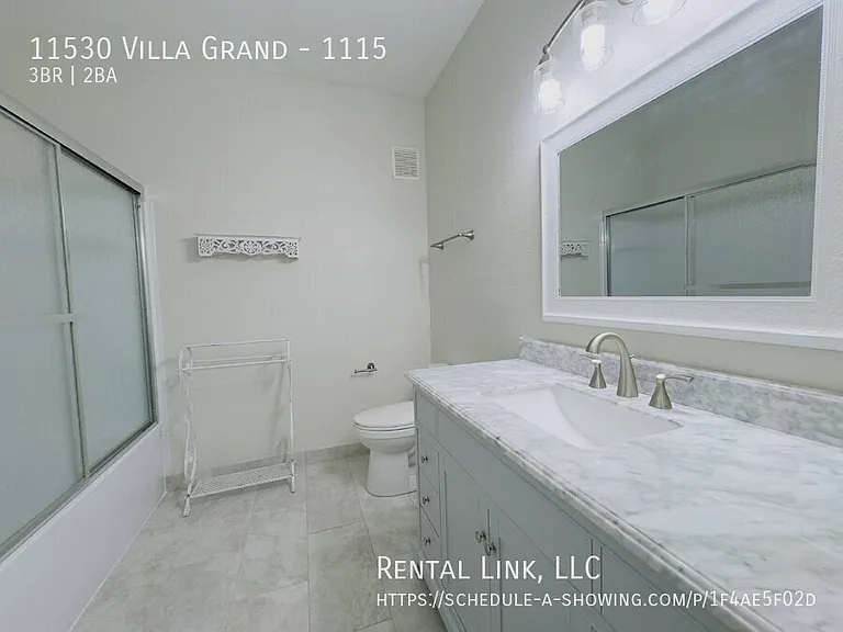 11530 Villa Grand #1115 — Photo 32