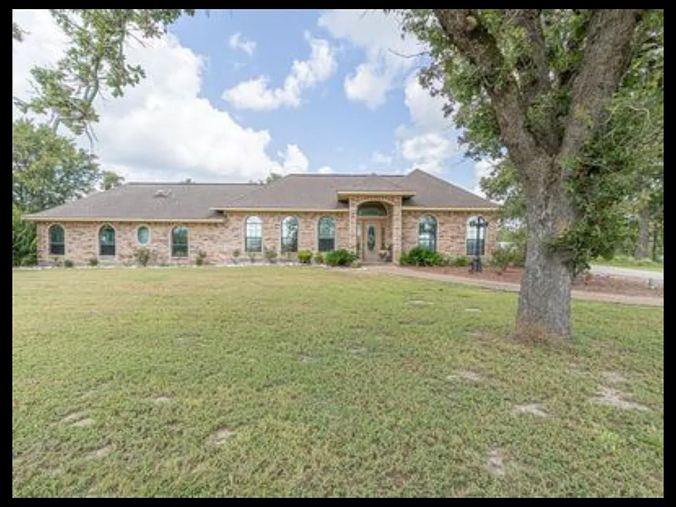 10917 County Road 190