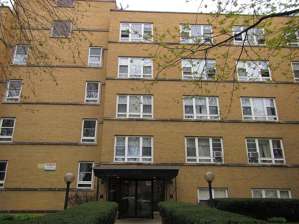 1st image of 5335 N California Ave #208