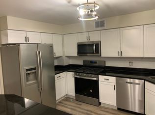 16714 Lakewood Dr #2, Tinley Park, IL 60477