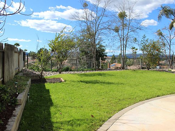 4th image of 44745 Calle Banuelos