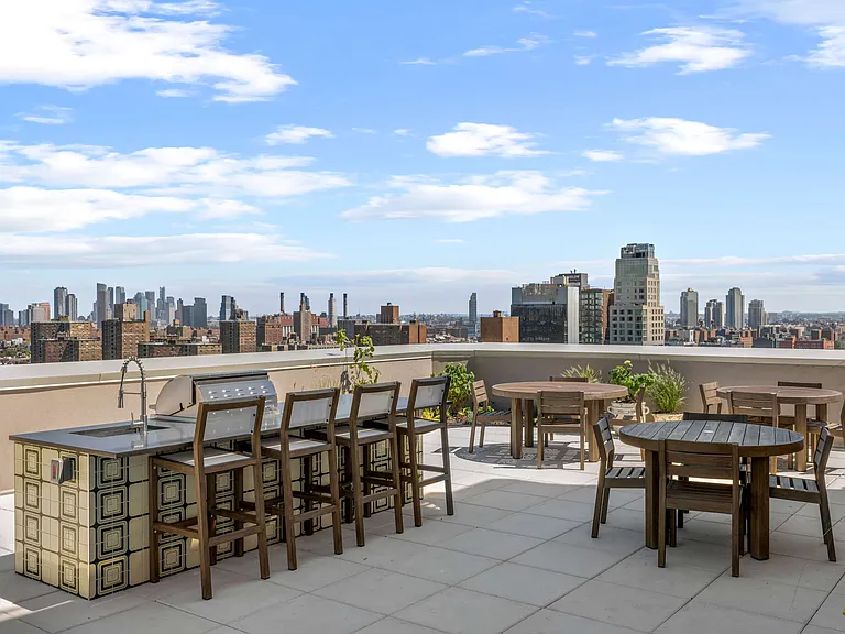 185 Chrystie St #1001 — Photo 16