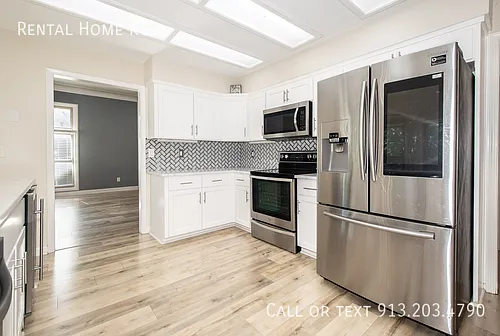 15730 W Locust St — Photo 12