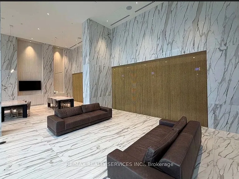 448 Burnhamthorpe Rd W #5201 — Photo 5