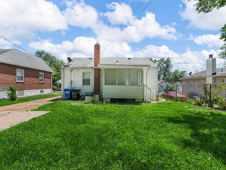 6563 Julian Ave — Photo 30
