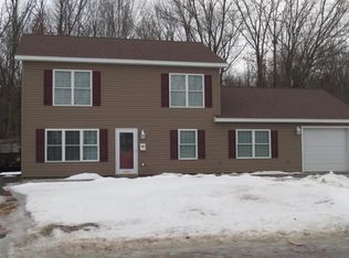 1039 Outer Dr, Schenectady, NY 12303