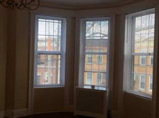 7518 62nd St, Glendale, NY 11385