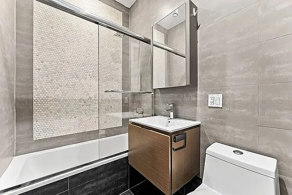 Rented by Compass | media 7