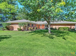 1810 N Beal St, Belton, TX 76513