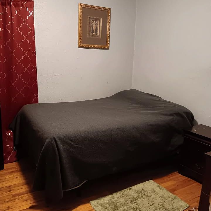 2nd image of 303 Webster Ave #2