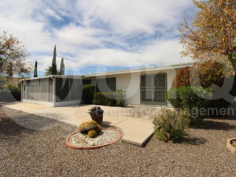 10438 W Rodgers Cir — Photo 22