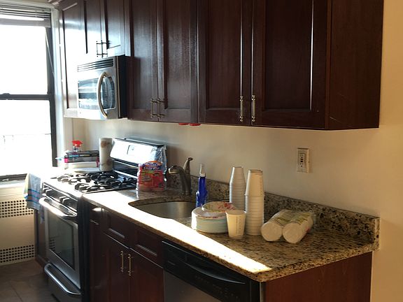 5th image of 4707 41st St APT 4D