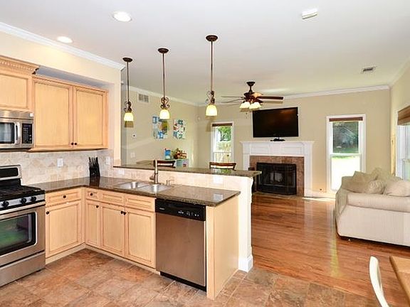2nd image of 225 Antley Cir