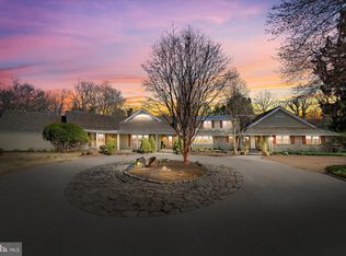 406 Hillside Rd, Wilmington, DE 19807