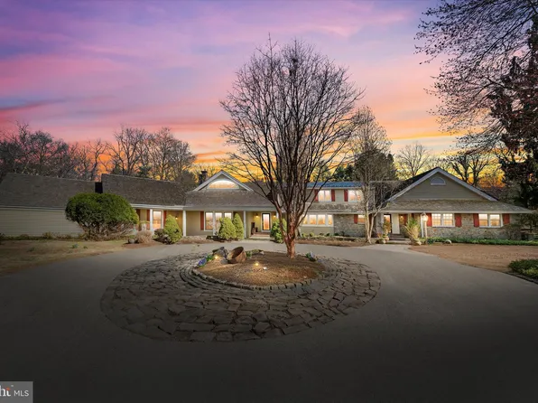 406 Hillside Rd, Wilmington, DE 19807