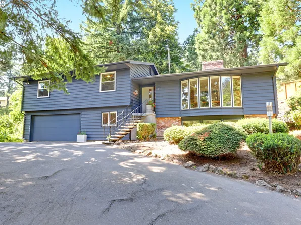 4541 SW Fairhaven Dr, Portland, OR 97221