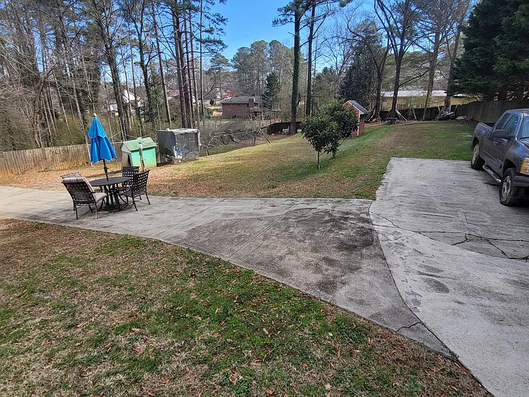5612 Williams Rd — Photo 15