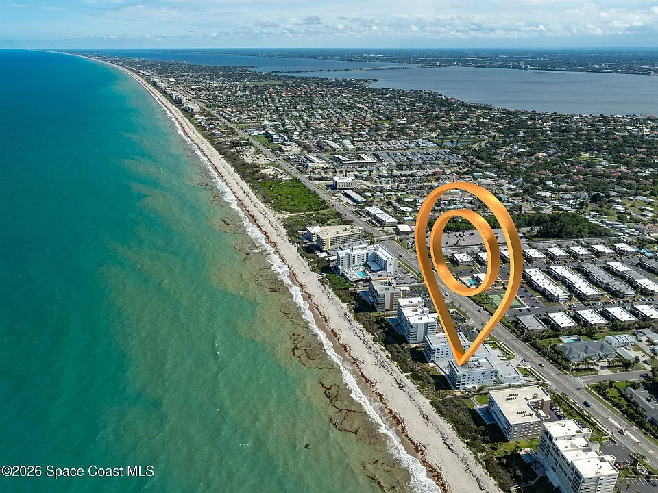 2765 N Highway A1A #203
