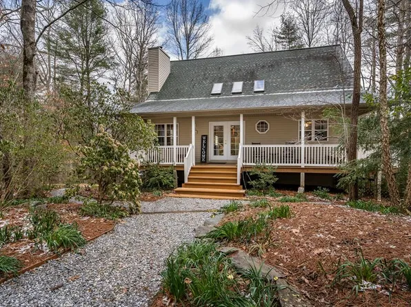 127 Black Forest Ln, Blairsville, GA 30512