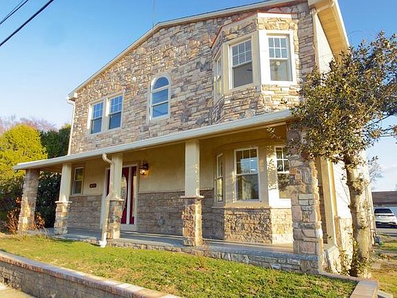 2nd image of 1432 Frush Valley Rd