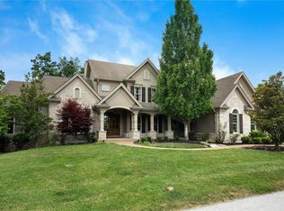 1510 Homestead Summit Dr, Chesterfield, MO 63005