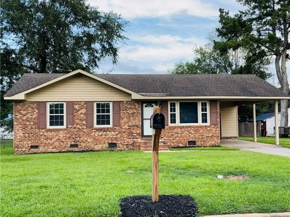 107 Mars Dr, Dunn, NC 28334