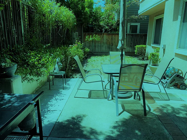 952 Furlong Dr — Photo 32