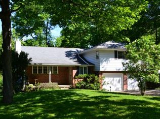 2 Sandra Pl, Ithaca, NY 14850