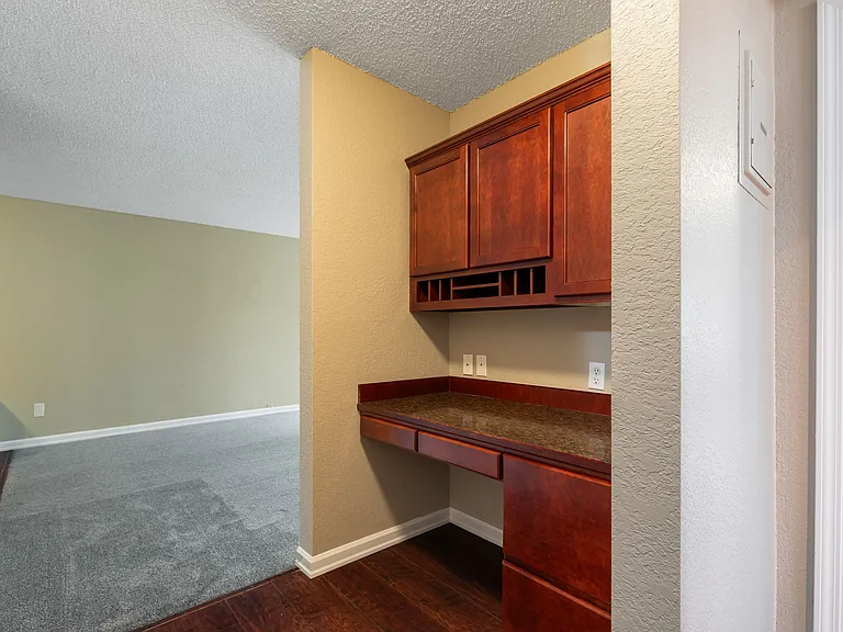 750 N 143rd St #111 — Photo 5